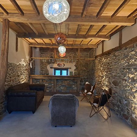 Gite Les 3 Pierres Houffalize Extérieur photo