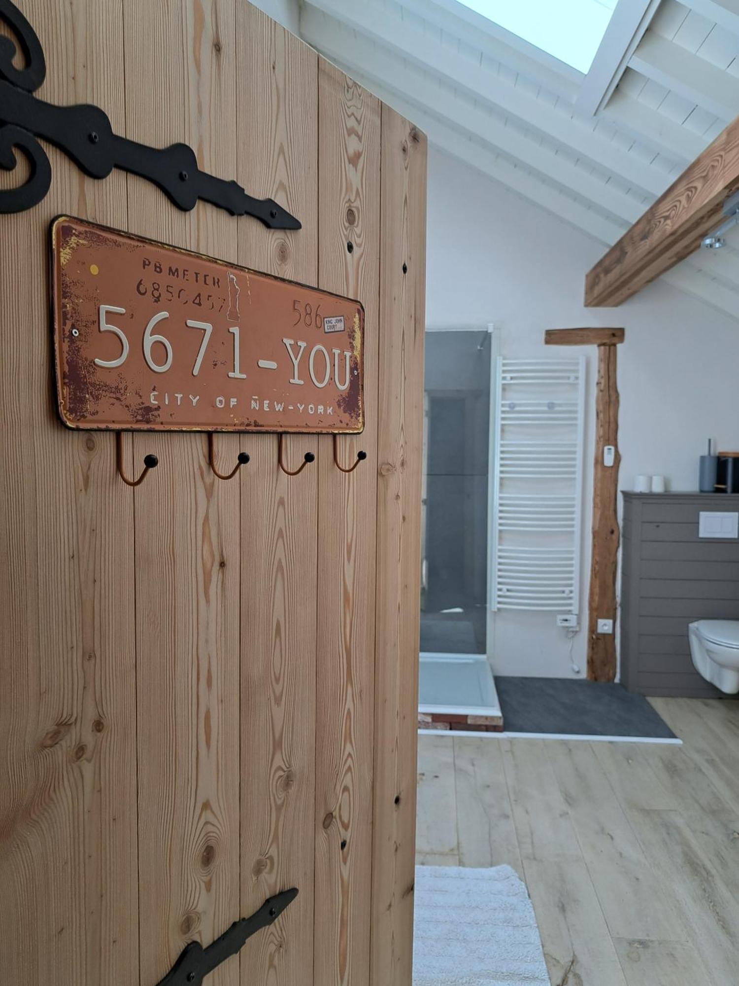 Gite Les 3 Pierres Houffalize Extérieur photo